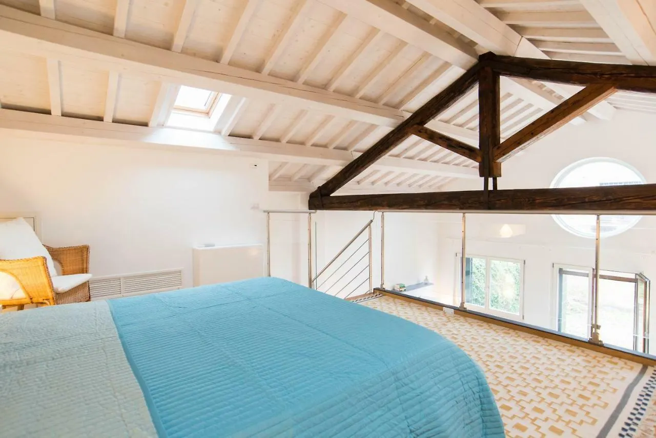 Murano Glass Loft Apartment 0*,